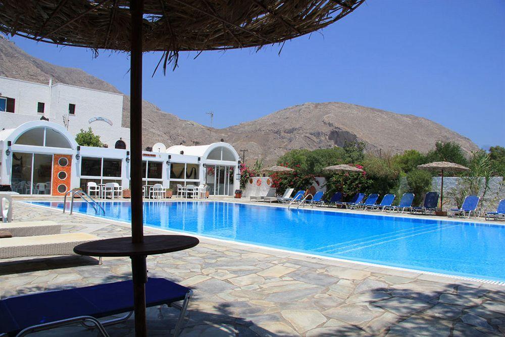 פריסה Santa Irini Hotel מראה חיצוני תמונה