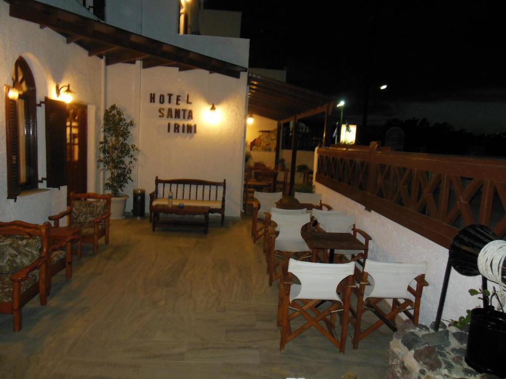 פריסה Santa Irini Hotel מראה חיצוני תמונה